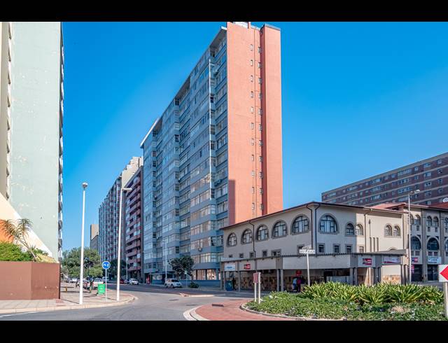 2 BEDROOM PENTHOUSE FOR SALE IN SOUTH BEACH
